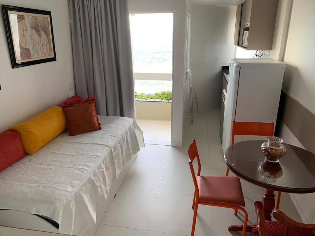 Aparthotel Bahia Flat - Barra Salvador Esterno foto